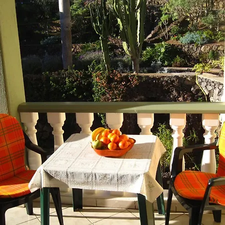 Fewo-atico-florasol-sehr-ruhig-direkt-am-naturschutzgebiet-mit-pool-2-terrassen-grill-parkplatz * Santa Úrsula